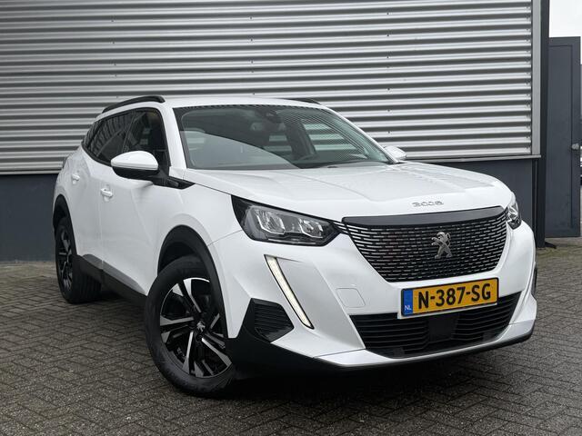Peugeot 2008 Allure 1.2 Turbo 130pk EAT8 | NAVI | CLIMA | PARKEERHULP | CRUISE CONTROL | KEYLESS START | DAB+ | EXTRA GETINTE RUITEN |