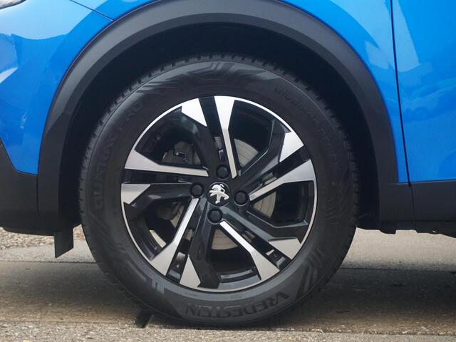 Peugeot 2008 1.2 PureTech Allure Pack All seasonbanden