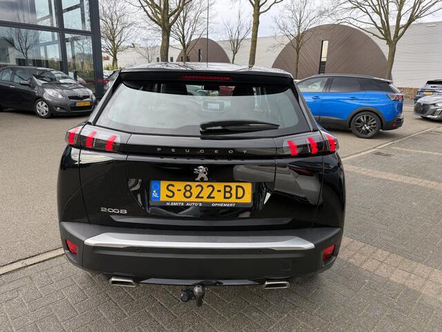 Peugeot 2008 1.2 PureTech Active Pack 131PK | AUTOMAAT | CAMERA | NAVIGATIE | AFN. TREKHAAK RIJKLAAR GELEVERD MET 12 MND BOVAG GARANTIE |