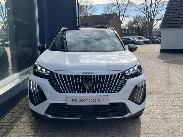 Peugeot 2008 1.2 Hybrid 145 GT Automaat Hybride | Panorama Schuif-/Kanteldak | Alcantara Stoelen met Verwarming en Massage | Navigatie | 360 Graden Camera | 18 Inch Evissa | Keyless Entry | Full LED Verlichting | Zwart Dak | Dode Hoek Detectie | Cruise Control Adapti