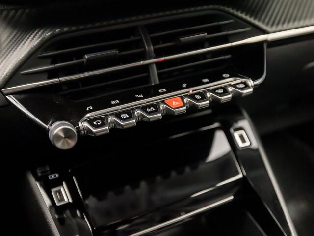 Peugeot 2008 1.2 PureTech Allure Sport (VIRTUAL COCKPIT, APPLE CARPLAY, GROOT NAVI, 360 CAMERA, LEDER, SPORTSTOELEN, GETINT GLAS, KEYLESS, NIEUWE APK, NIEUWSTAAT)