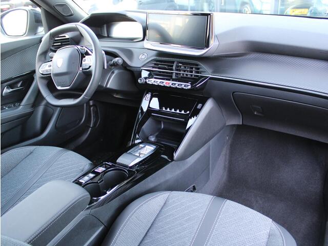 Peugeot 2008 1.2 Hybrid 136 Allure Automaat | Navi / Camera / Climate