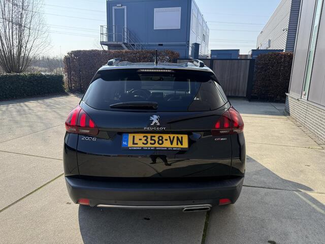 Peugeot 2008 1.2 PureTech Allure