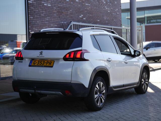 Peugeot 2008 1.2 PureTech Allure | Panorama dak | Dab Radio | Achteruitrijcamera | Lichtmetalen velgen | Parkeersensoren | Cruise control | Climate control