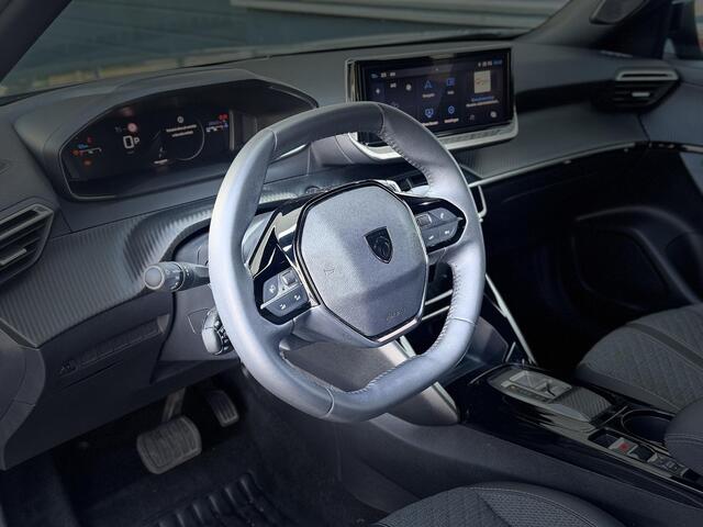 Peugeot 2008 Allure Pack 1.2 Turbo 130pk EAT8 | STOELVERW. | WINTERPACK | 360° CAMERA | KEYLESS ENTRY | 3D NAVI | CLIMA | CRUISE CONTROL |