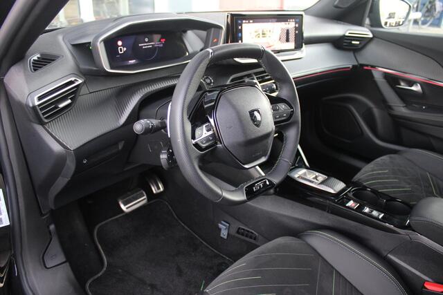 Peugeot 2008 1.2 Hybrid 145PK GT AUTOMAAT | ELEKTRISCH BEDIENBARE BESTUURDERSSTOEL | NAVIGATIE | FULL LED KOPLAMPEN | DRAADLOZE APPLE CARPLAY/ANDROID AUTO | ADAPTIVE CRUISE CONTROL | CAMERA VOOR + ACHTER | CLIMATE CONTROL | LICHTMETALEN VELGEN 17" | KEYLESS ENTRY/STAR