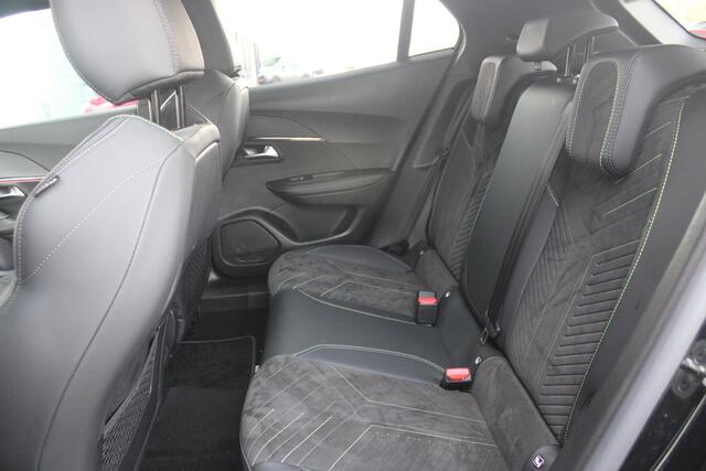 Peugeot 2008 1.2 Hybrid 145PK GT AUTOMAAT | ELEKTRISCH BEDIENBARE BESTUURDERSSTOEL | NAVIGATIE | FULL LED KOPLAMPEN | DRAADLOZE APPLE CARPLAY/ANDROID AUTO | ADAPTIVE CRUISE CONTROL | CAMERA VOOR + ACHTER | CLIMATE CONTROL | LICHTMETALEN VELGEN 17" | KEYLESS ENTRY/STAR