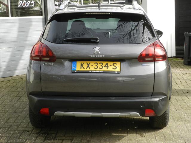 Peugeot 2008 1.2 81KW 110PK PureTech Allure Apple en Android Half Leer Panodak