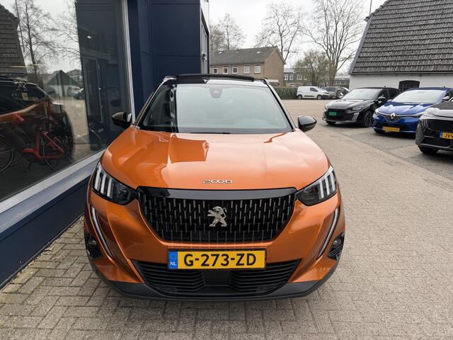 Peugeot 2008 1.2 Turbo 130PK GT-Line | Panorama Schuif-Kanteldak | Navigatie via Telefoon | Trekhaak 1200KG | Cruise Control | Dodehoek detectie | Full LED Verlichting | Keyless Start | 18" Lichtmetalen Velgen EVISSA | Climate Control | Camera | Parkeersensoren |