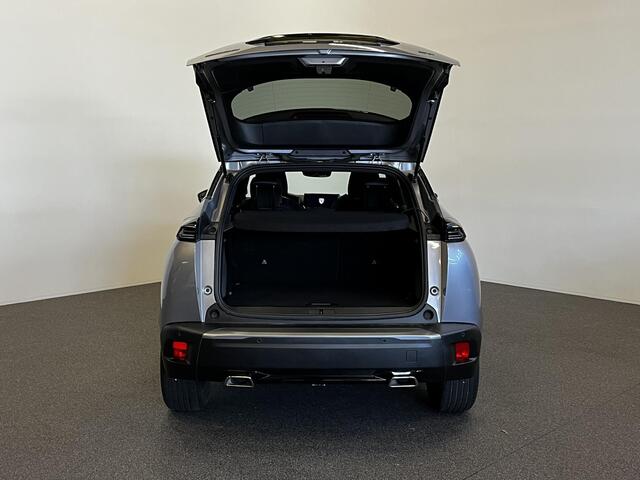 Peugeot 2008 1.2 PureTech 130pk Automaat GT-Line | DEMO ! | Navigatie | Apple Carplay/Android Auto | Camera | Parkeersensoren | Ledverlichting | Cruise Control | Virtual Cockpit | Climate Control | Lichtmetalen velgen
