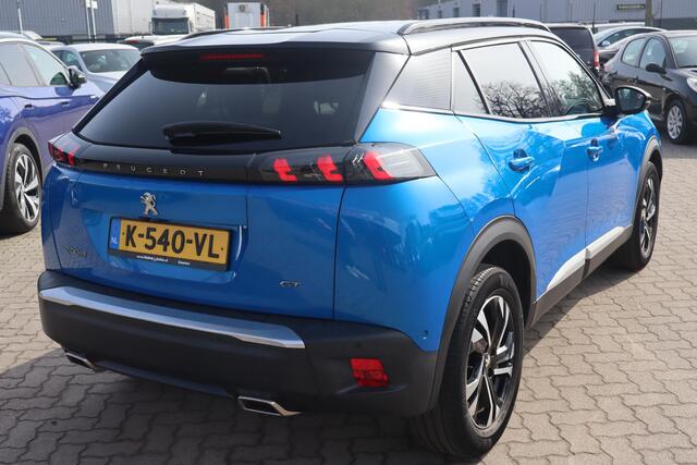 Peugeot 2008 1.2 PureTech GT NL auto, Apple Carplay, Virtual Cockpit, Adaptieve Cruise control, Stoelverwarming, Camera. Distr. riem is vervangen bij 68.964 km!!