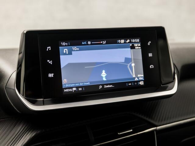 Peugeot 2008 1.2 PureTech Sport (APPLE CARPLAY, GROOT NAVI, CRUISE, PARKEERSENSOREN, SPORTSTOELEN, LANE ASSIST, NIEUWE APK, NIEUWSTAAT)