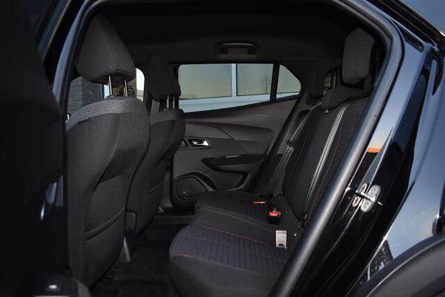 Peugeot 2008 1.2 PureTech 130PK Active Pack | Carplay | Camera | Stoelverw. | Incl. garantie