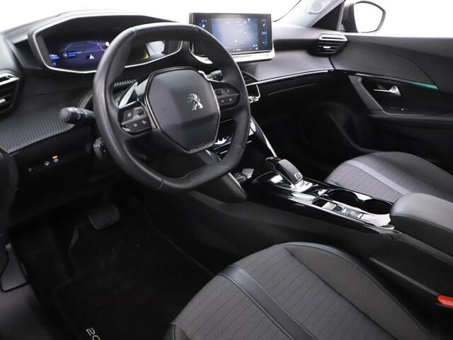 Peugeot 2008 1.2T 130pk Automaat Blue Lease Allure Trekhaak/Nav /Camera/H.Leder/Ad.Cruise/Keyless