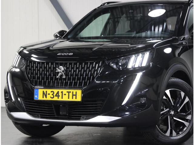 Peugeot 2008 130PK GT | 1ste eigenaar | AppleCarPlay/AndroidAuto | Trekhaak | Camera | Dodehoekdetectie | Adaptive Cruise Control | Stoelverwarming | Navigatie | LED lampen | Sfeerverlichting | Isofix | Privacy Glass | Parkeersensoren |