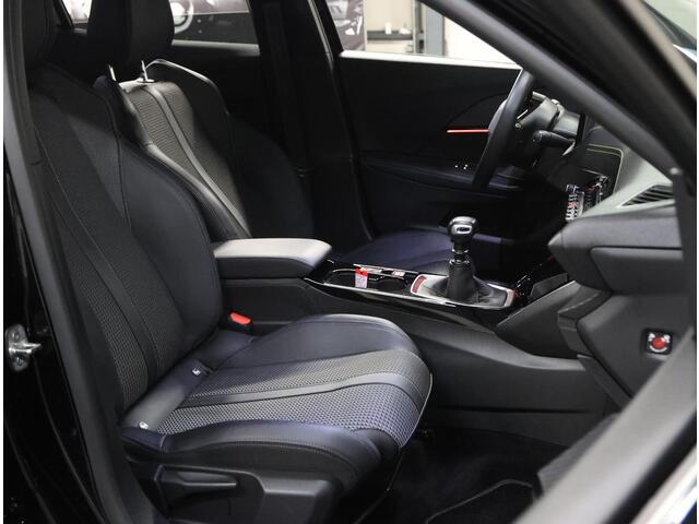 Peugeot 2008 130PK GT | 1ste eigenaar | AppleCarPlay/AndroidAuto | Trekhaak | Camera | Dodehoekdetectie | Adaptive Cruise Control | Stoelverwarming | Navigatie | LED lampen | Sfeerverlichting | Isofix | Privacy Glass | Parkeersensoren |