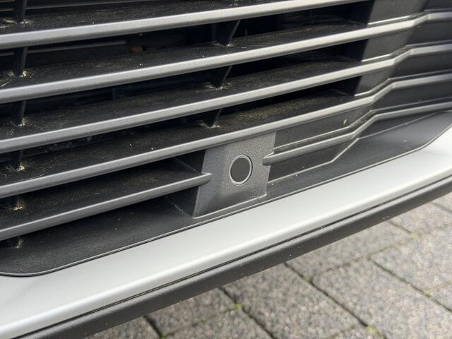 Peugeot 2008 Allure 1.2 Hybrid 145PK e-DCS6 Automaat Navigatie, Camera Voor & Achter, Keyless, Dodehoekdetectie, Apple Carplay, Android Auto