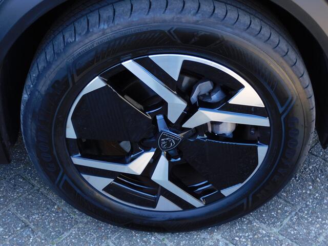 Peugeot 2008 1.2 PureTech 130 Allure NIEUWSTAAT! CARPLAY/ANDROID! CRUISE! CLIMA!PARKEERSENSOREN! LM VELGEN!