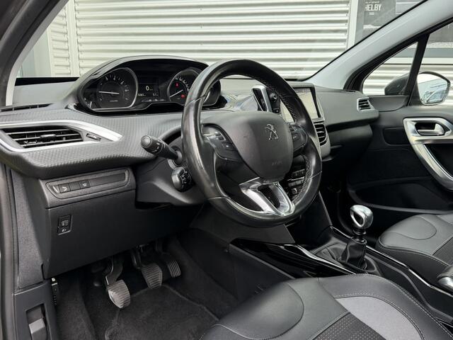 Peugeot 2008 1.2 PureTech Allure Clima Navi Camera CarPlay