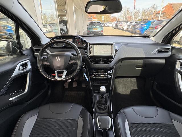 Peugeot 2008 1.2T 110pk Blue Lease Allure | PanoramaDak | Navigatie | Climate & Cruise Control | Achteruitrijd Camera | AppleCarplay/Anrdoid Auto | LMV |