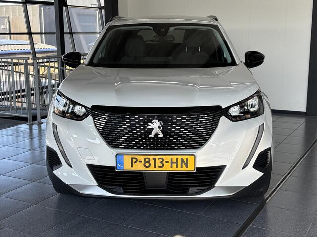 Peugeot 2008 1.2 PureTech Allure Cruise/Climate control, Apple Carplay/Android auto, Stoelverwarming, Achteruitrij-camera, PDC achter,
