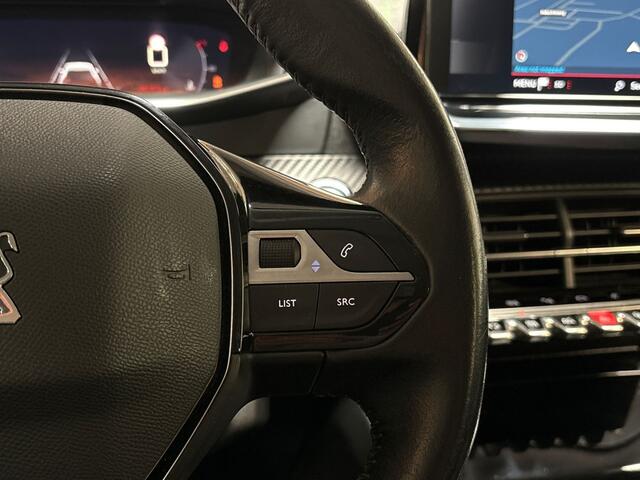 Peugeot 2008 1.2 PureTech Allure Sport (VIRTUAL COCKPIT, APPLE CARPLAY, 360 CAMERA, LEDER, KEYLESS, SPORTSTOELEN, GETINT GLAS, LM VELGEN, NIEUWSTAAT)