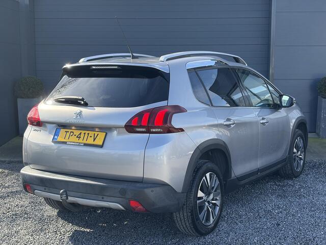 Peugeot 2008 1.2 PureTech Allure 2e Eigenaar,Pano,Navi,Trekhaak,Camera,110pk,Pdc,Clima,Cruise,Halfleder,N.A.P,Dealer Onderhouden,Apple Carplay/Android Auto,Apk tot 12-2026