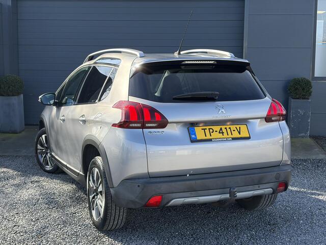 Peugeot 2008 1.2 PureTech Allure 2e Eigenaar,Pano,Navi,Trekhaak,Camera,110pk,Pdc,Clima,Cruise,Halfleder,N.A.P,Dealer Onderhouden,Apple Carplay/Android Auto,Apk tot 12-2026