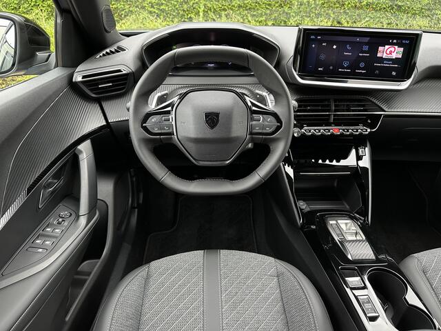 Peugeot 2008 1.2 PureTech 130pk Automaat Allure l ACC l BLIS l CAMERA l ECC l LED l NAVI l 15.000km