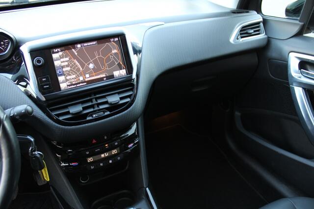 Peugeot 2008 1.2 PureTech Allure