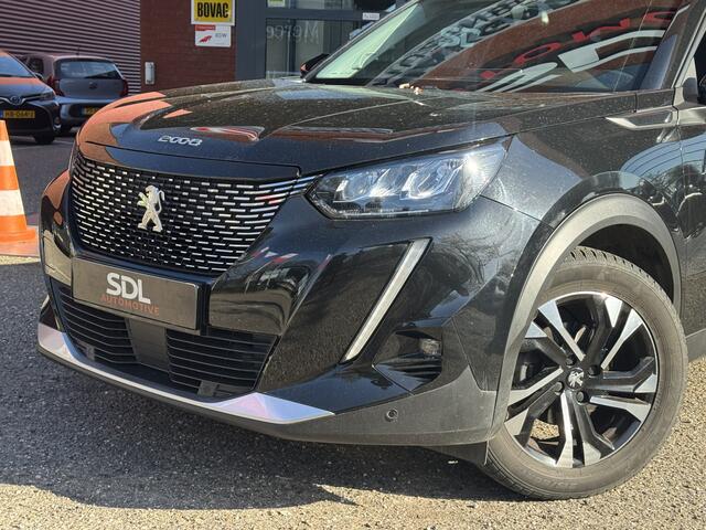 Peugeot 2008 1.2 PureTech Allure // D. RIEM VERVANGEN!! // NAVI // CLIMA // CRUISE // CAMERA // APPLE CARPLAY - ANDROID AUTO //