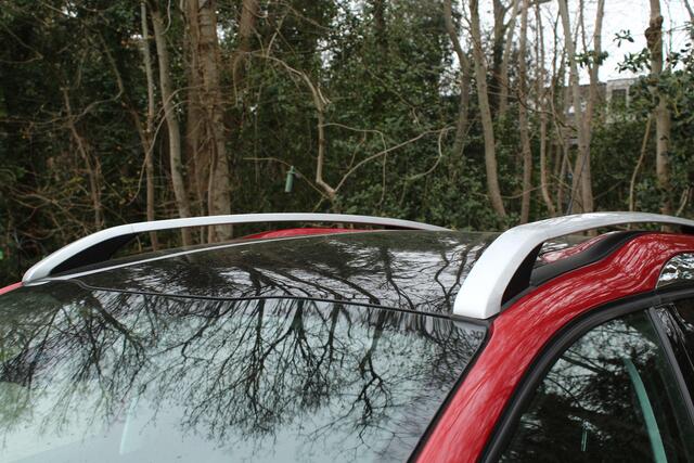 Peugeot 2008 1.2 PureTech Allure trekhaak clima cruise half leer enz.