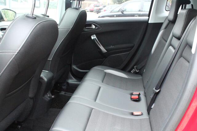 Peugeot 2008 1.2 PureTech Allure trekhaak clima cruise half leer enz.