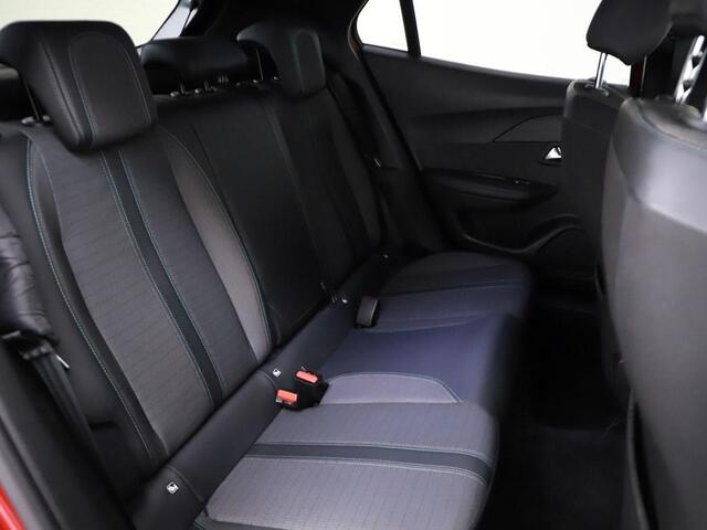 Peugeot 2008 1.2T 100pk Allure Trekhaak/H.Leder/Nav/Ecc/Cruise /Pdc/Dakrails