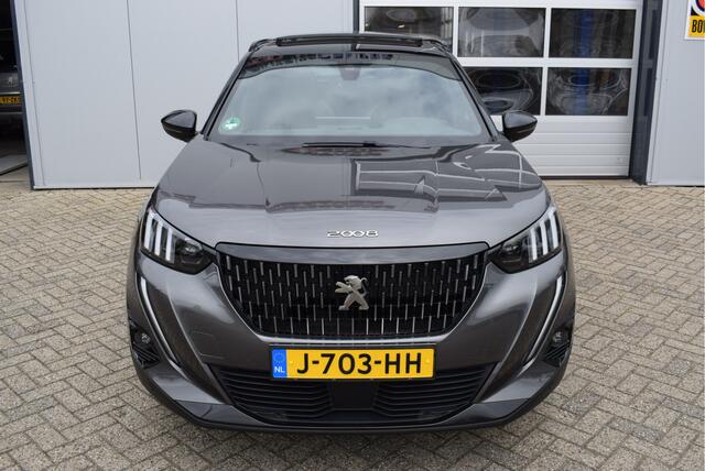 Peugeot 2008 1.2 GT 155PK | 1e Eigenaar | NL-Auto | Panoramadak | Alcantara | Focal Audio | Trekhaak