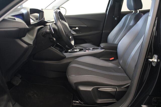 Peugeot 2008 1.2 PureTech Allure Pack |Camera|Navi|