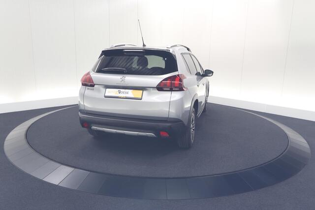 Peugeot 2008 PureTech 110 Allure | Panoramadak | Apple Carplay | Navigatie | Parkeersensoren