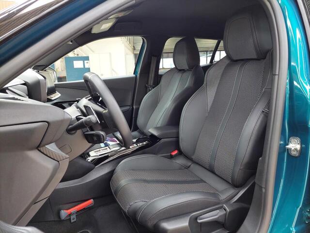 Peugeot 2008 1.2 Hybrid 145 GT ALL-INRIJKLAARPRIJS/Camera rondom/Duo-Tone/Apple Carplay/Keyless