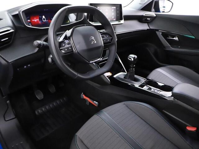 Peugeot 2008 1.2T 130pk Allure Pack Camera/Nav/Ecc/Led/Keyless