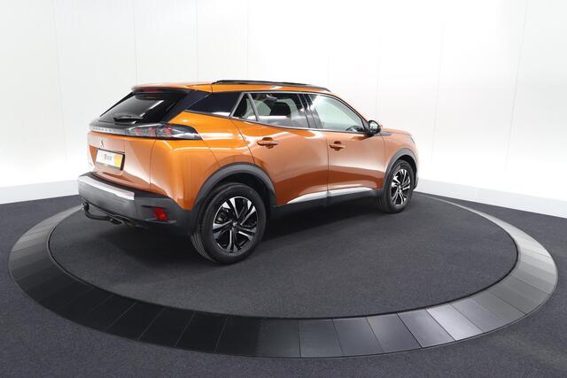 Peugeot 2008 PureTech 100 Allure | Trekhaak | Apple Carplay | Parkeersensoren