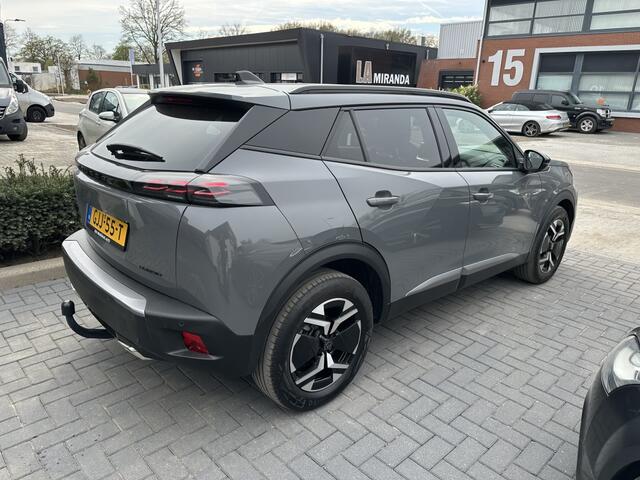 Peugeot 2008 1.2 Hybride 136 Allure