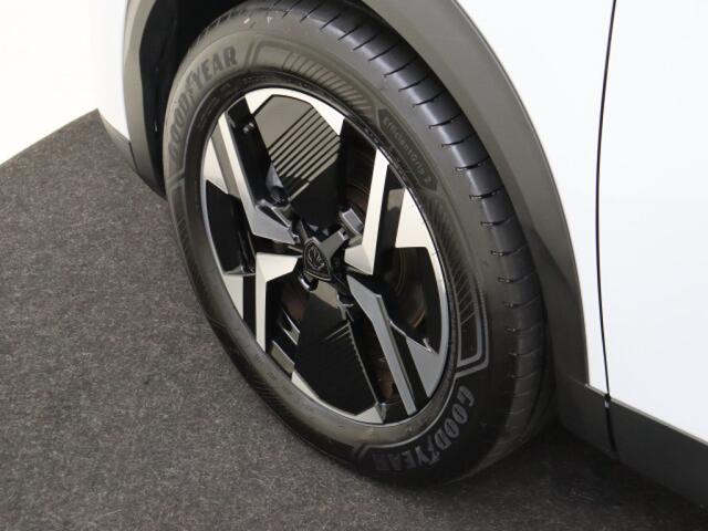 Peugeot 2008 1.2 PureTech 100 Allure