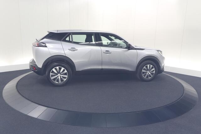 Peugeot 2008 PureTech 100 Active Pack | Allseason Banden | Parkeersensoren | Navigatie | Apple Carplay