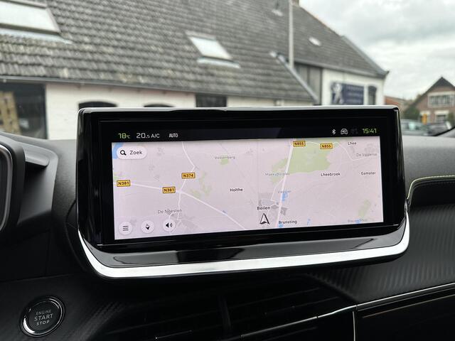 Peugeot 2008 1.2 Turbo 130 PK GT | Automaat | Meest Luxe Uitvoering | Navigatie | 360 Graden Camera | Keyless Entry | Full LED Verlichting | Zwart Dak | Dode Hoek Detectie | Cruise Control | Climate Control | Half Lederen Bekleding | Hoge Zitpositie | 17 Inch Lichtmet