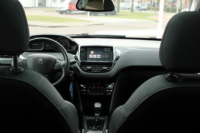 Peugeot 2008 1.2 PureTech Allure