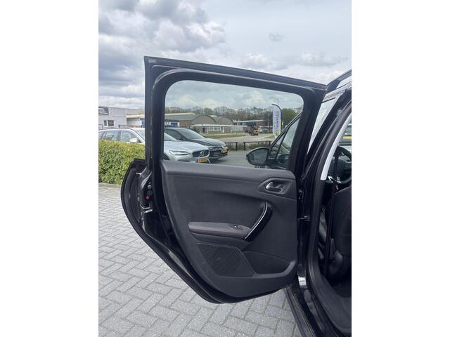 Peugeot 2008 1.2 PureTech GT-line