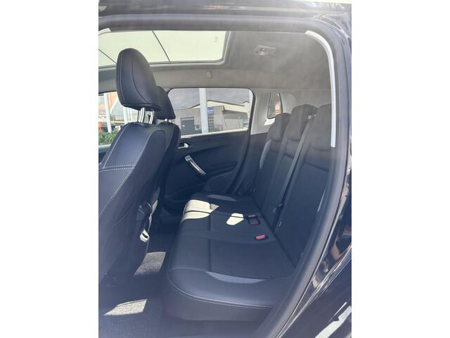 Peugeot 2008 1.2 PureTech GT-Line |Dealer Onderhouden!|Trekhaak!|Navi!|