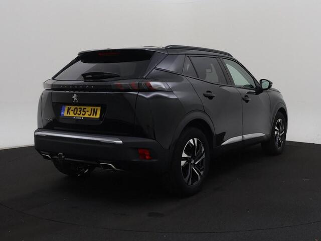 Peugeot 2008 1.2T 130pk Automaat Blue Lease Allure Trekhaak/ Ad.Cruise/Ecc/Winterpakket/Keyless/Camera/Nav/H.Leder/CarPlay