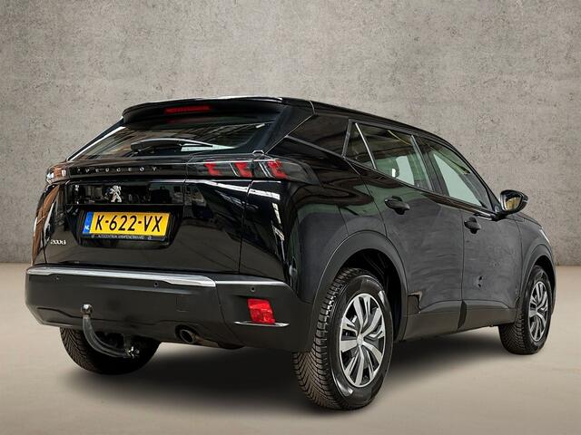 Peugeot 2008 1.2 PureTech Sport (APPLE CARPLAY, NAVIGATIE, LANE ASSIST, TREKHAAK, PARKEERSENSOREN, SPORTSTOELEN, CRUISE, NIEUWE APK, NIEUWSTAAT)