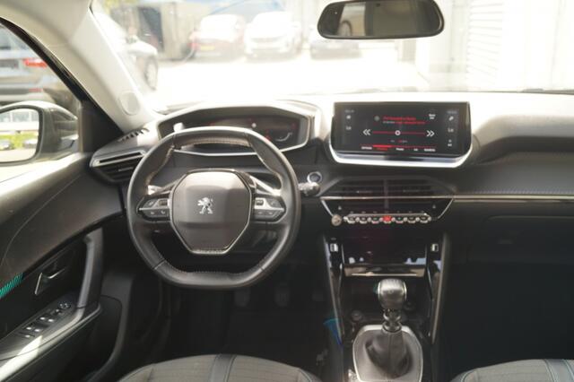 Peugeot 2008 1.2 PureTech Allure -NAVI-ECC-PDC-CRUISE-